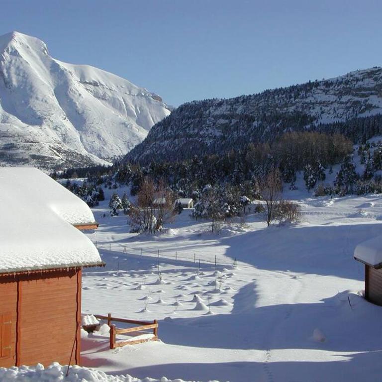 CHALET LUXE, 8-10 Pers, Parking, Sauna, Wifi, Netflix, Recommandé par locataires - Chalet - 3