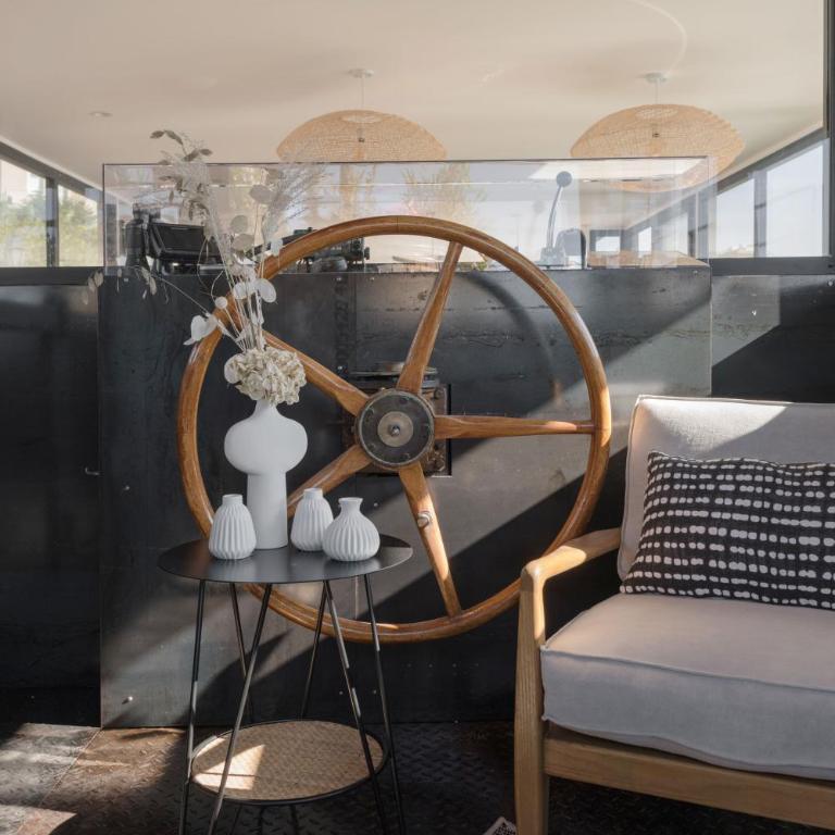 LA PENICHE - Bed And Bicycle - Vienne - Maison 5 Chambres - 7