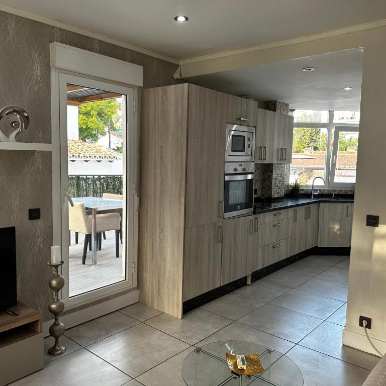 Benalmádena - Two-Bedroom Apartment - 6