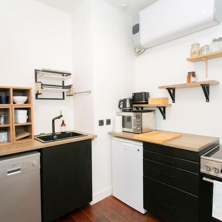 appartement trois pièces au cœur de Montmartre - Appartement 1 Chambre - 9