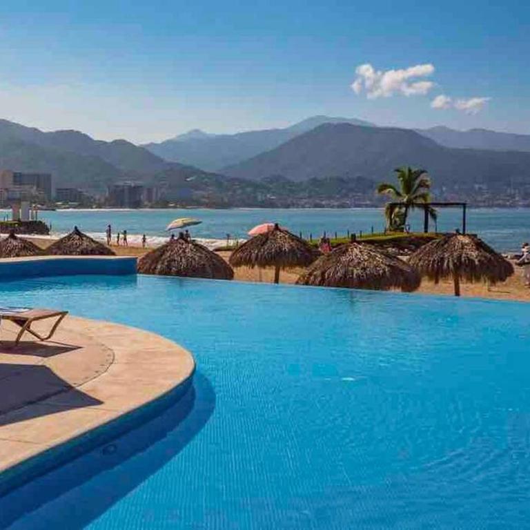BEACH FRONT~ JACUZZI ~ SPECTACULAR OCEAN VIEWS - Apartamento de 1 dormitorio - 18