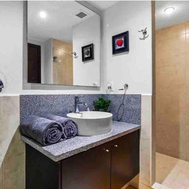 BEACH FRONT~ JACUZZI ~ SPECTACULAR OCEAN VIEWS - Apartamento de 1 dormitorio - 28