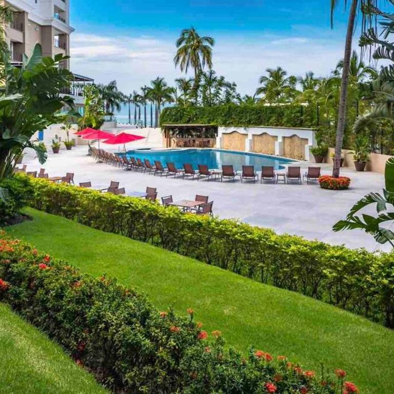 BEACH FRONT~ JACUZZI ~ SPECTACULAR OCEAN VIEWS - Apartamento de 1 dormitorio - 31