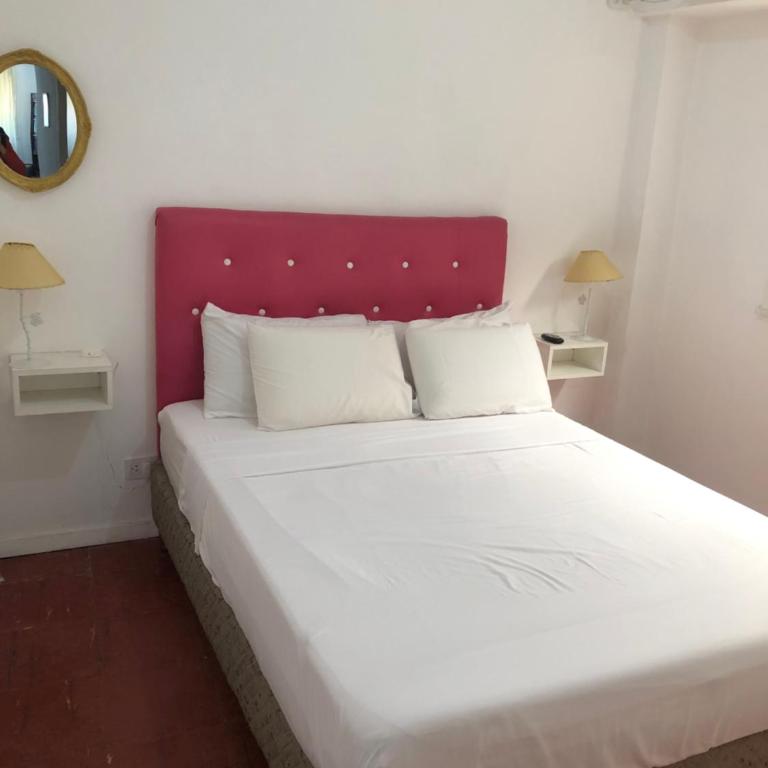 PARQUES PATRICIOS BA - One-Bedroom Apartment - 2