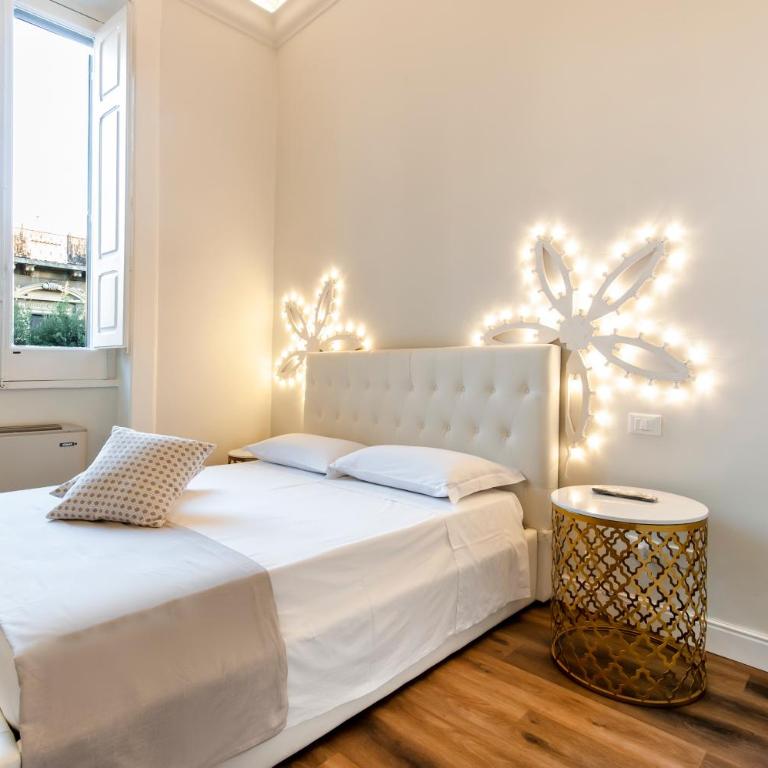 Vittoria Luxury House - Deluxe Double Room with Shower - 3