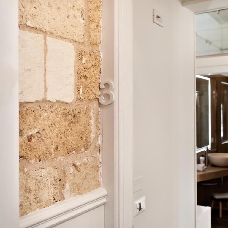 Vittoria Luxury House - Suite with Terrace - 2