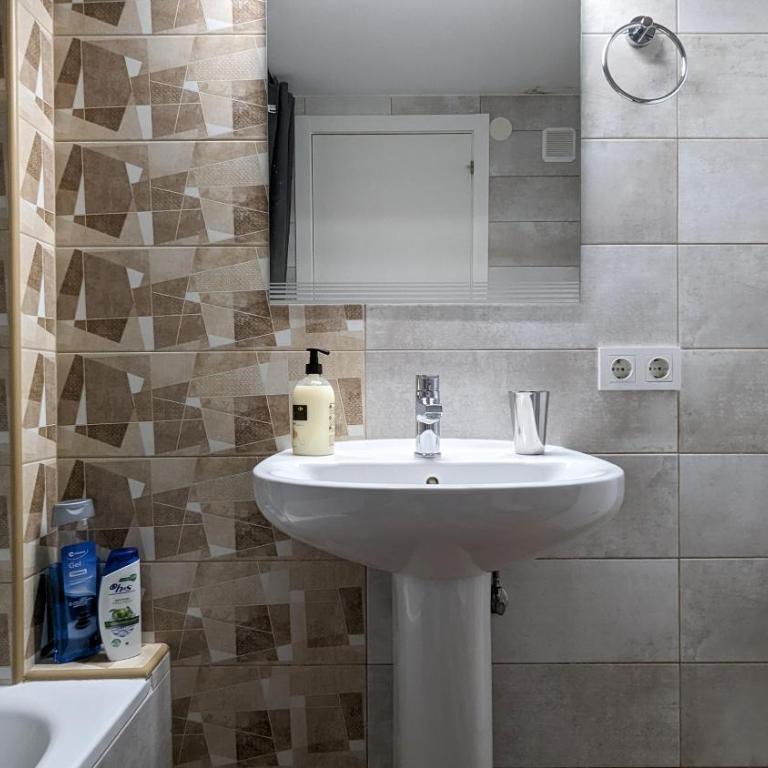 PINTOR SOROLLA sea view apartment - One-Bedroom Apartment - 14