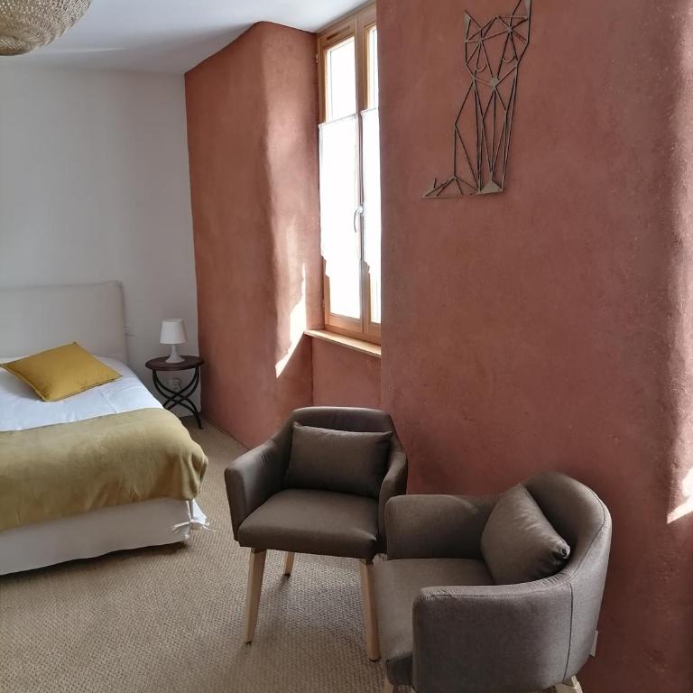 Auberge Buissonniere - Chambre Familiale avec Douche - 3