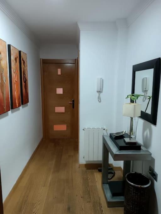 Recogidas Deluxe - Three-Bedroom Apartment - 35