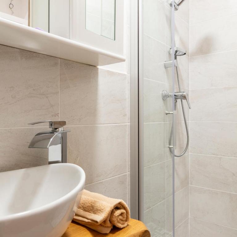 Central cool apt S. Spirito, AC - Appartamento con 1 Camera da Letto - 14