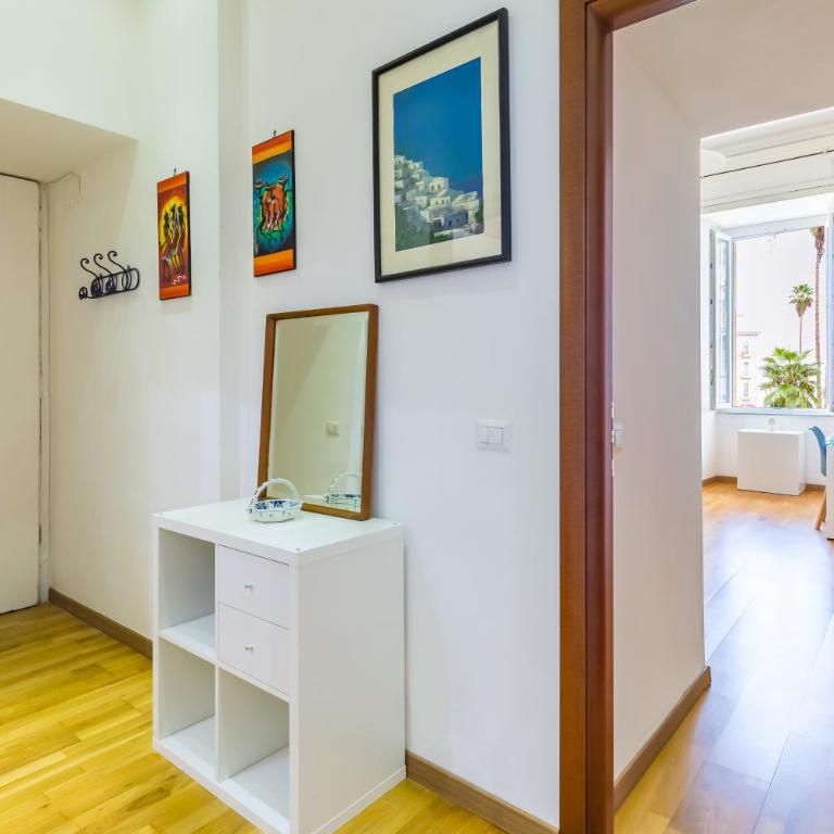 San Luigi cozy flat - private parking - Studio with Sea View - 12