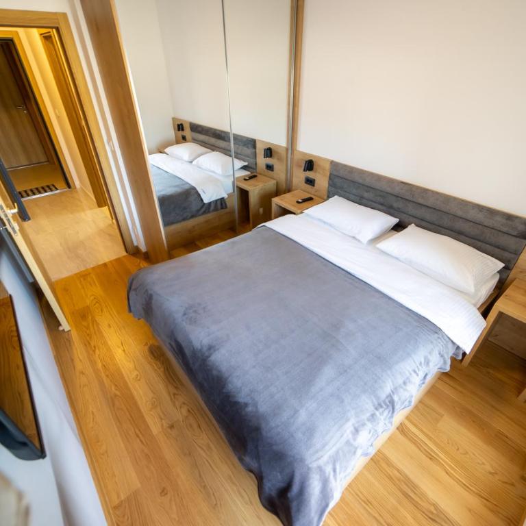 Apart Kraft - One-Bedroom Apartment - 20