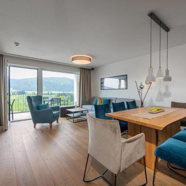 AlpenParks Hotel & Apartment Carpe Solem Mariapfarr - Superior Apartment mit 3 Schlafzimmern und Bergblick - 5