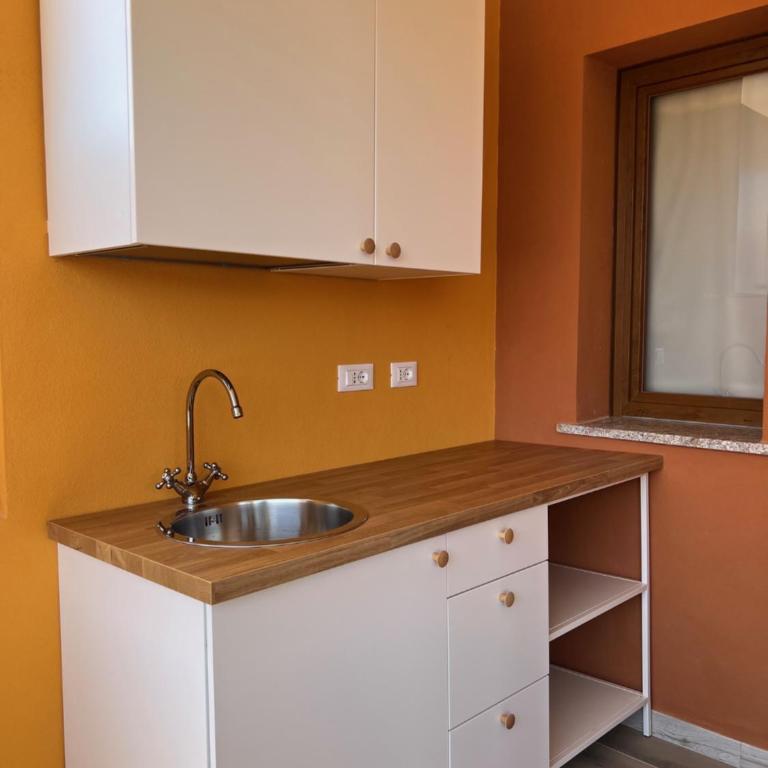 CASA FANNI- rooms - Camera Tripla con Balcone - 4