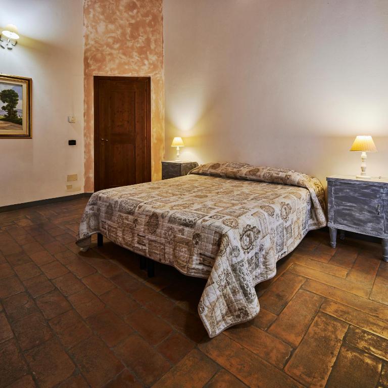 Agriturismo Cascina Mirandola - Camera Superior Matrimoniale/Doppia con Letti Singoli con Vista Giardino - 2
