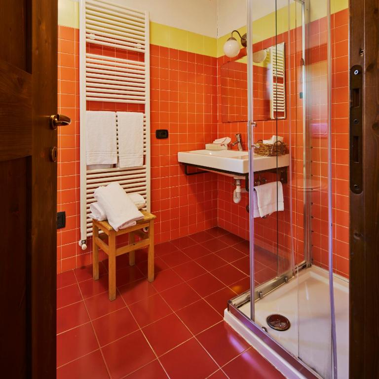 Agriturismo Cascina Mirandola - Camera Superior Matrimoniale/Doppia con Letti Singoli con Vista Giardino - 4