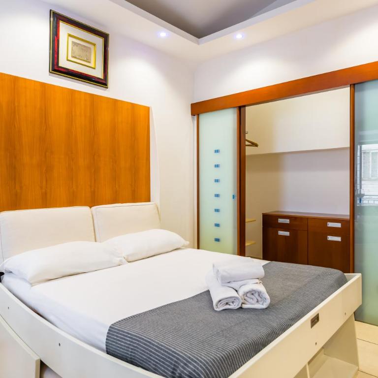 Tolentino Studio Flat by Napoliapartments - Monolocale - 11