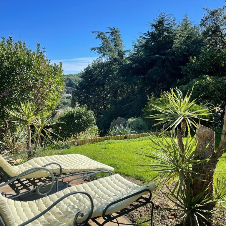 Domaine des Tuilières avec piscine - Villa Supérieure - 17