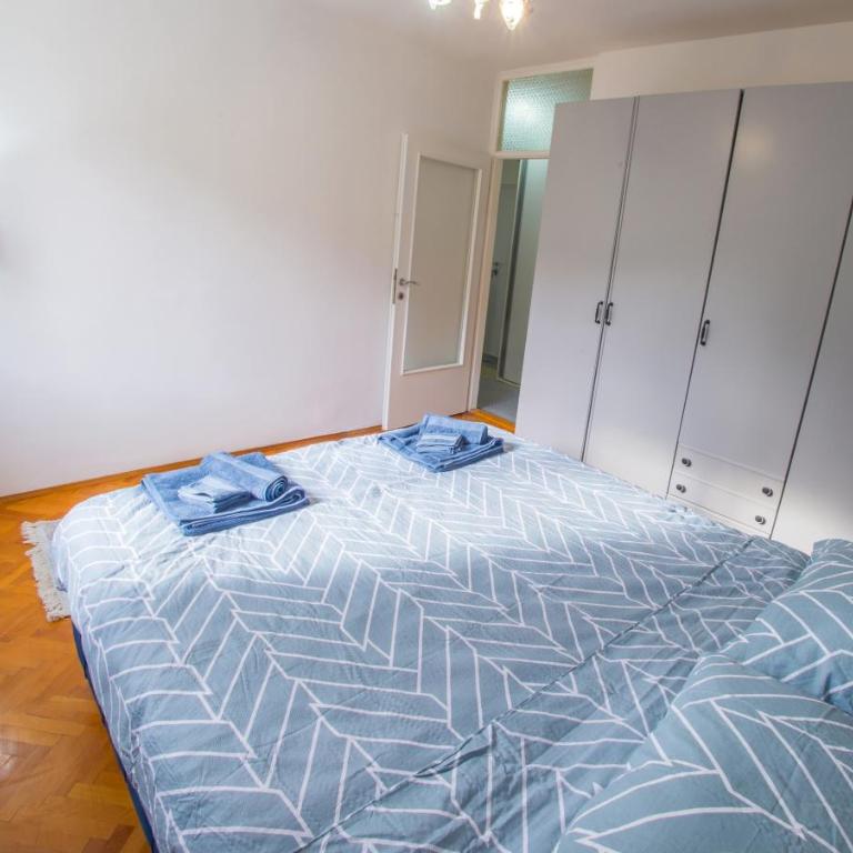 Apartment City Lights - One-Bedroom Apartment - 13