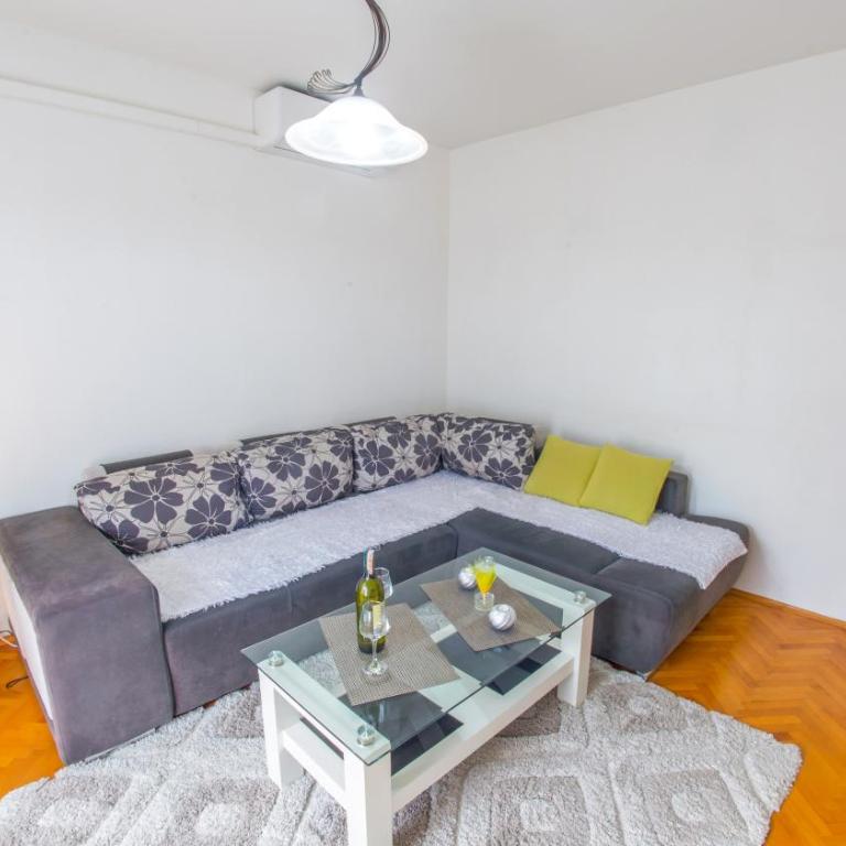 Apartment City Lights - One-Bedroom Apartment - 7
