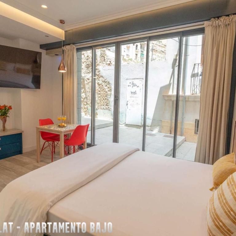 UNIQ flats - Apartment - Ground Floor - 1