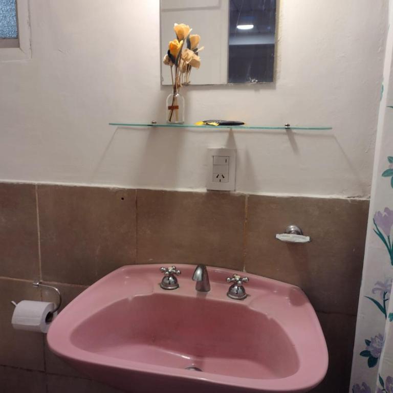 Casa 2 amb luminosa c parque - One-Bedroom House - 8