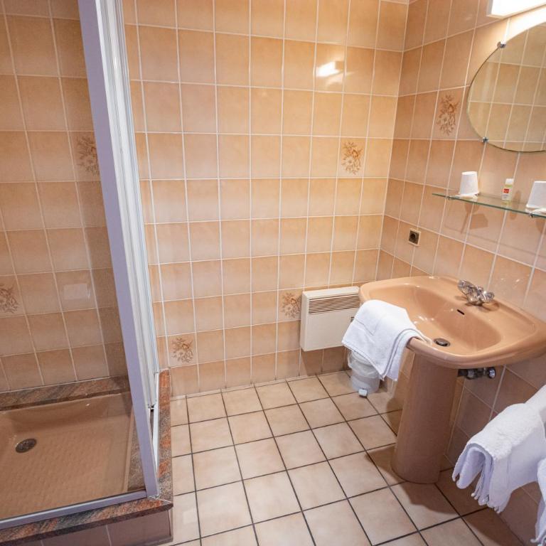 Contact Hotel Du Ladhof - Chambre Double - 5