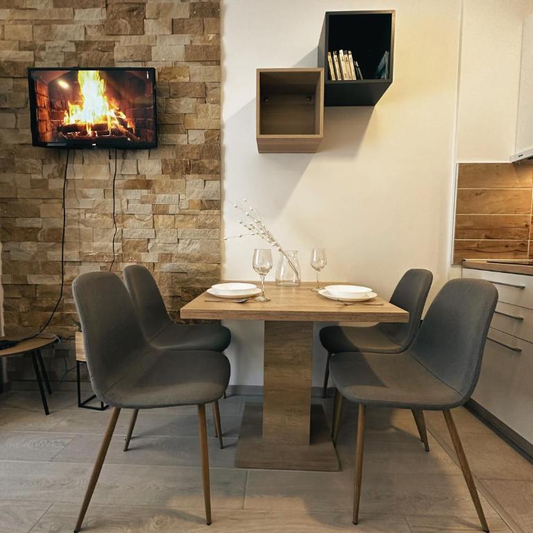 Milmari N 79 - Apartman sa 1 Spavaćom Sobom - 4