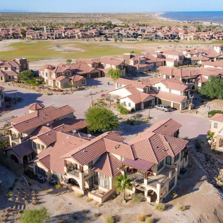 Beautiful El Dorado Ranch Vacation Rental Condo - Casa - 3
