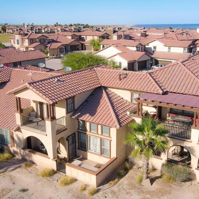Beautiful El Dorado Ranch Vacation Rental Condo - Casa - 5