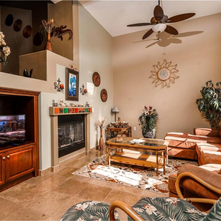 Beautiful El Dorado Ranch Vacation Rental Condo - Casa - 12
