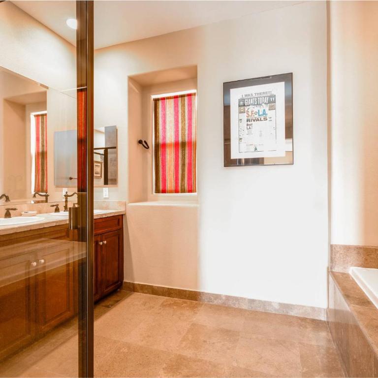 Beautiful El Dorado Ranch Vacation Rental Condo - Casa - 21