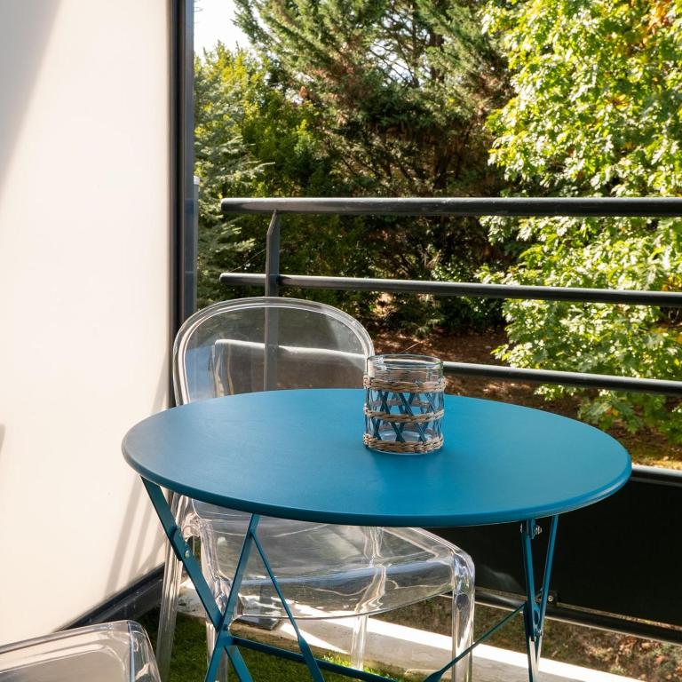 Appartement cosy, calme, lumineux, balcon, parking - Apartamento de 1 dormitorio - 24