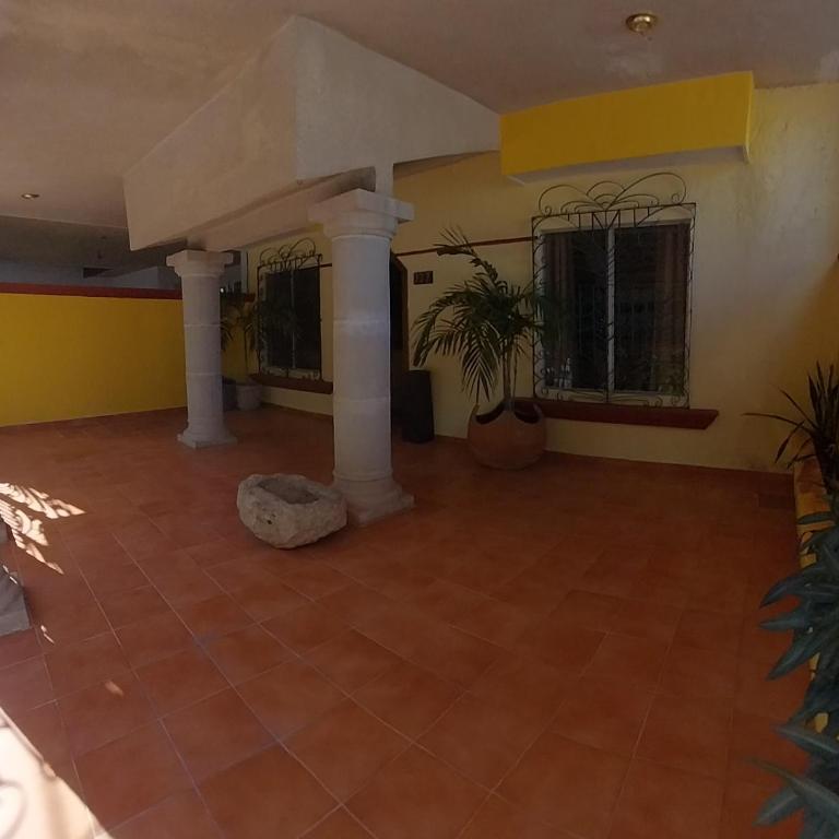 Hermosa casa cuatro recámaras independientes CA - Villa - 44