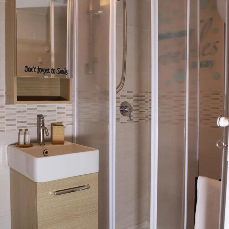 A' Nica room - Appartamento con 1 Camera da Letto - 7