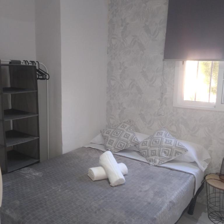 precioso apartamento moderno cerca del carrefour rosaleda - One-Bedroom Apartment - 19