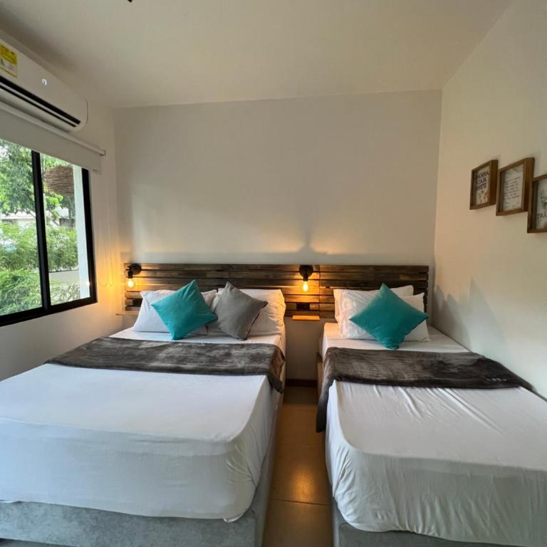 HOTEL 9.5 SAN FERNANDO - Habitación Doble Estándar con vistas al jardín - 2 camas - 6