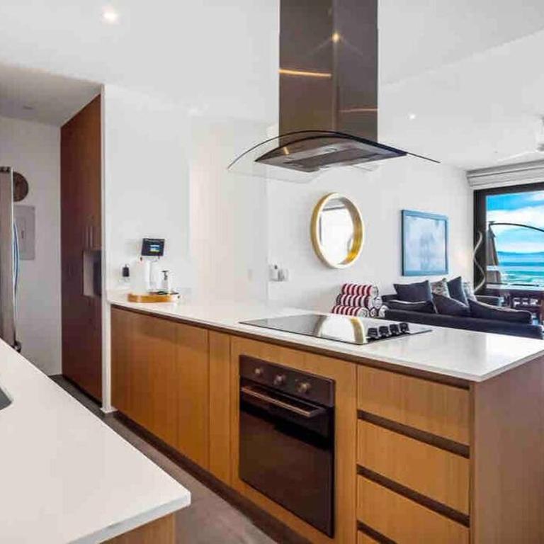 ~Beach Front~Stunning VIEWS~Free Airport Transport - Apartamento de 3 dormitorios - 20