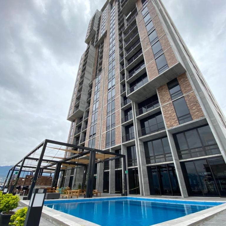 Lux 2 bedroom apartment, swimming pool, gym and free parking spot in Macro Plaza area - Two-Bedroom Apartment - 10