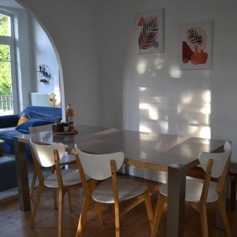 "Chalet Marie Louise" logement 3 étoiles dans une maison de ville à 400m du centre ville - Apartment mit 3 Schlafzimmern - 7