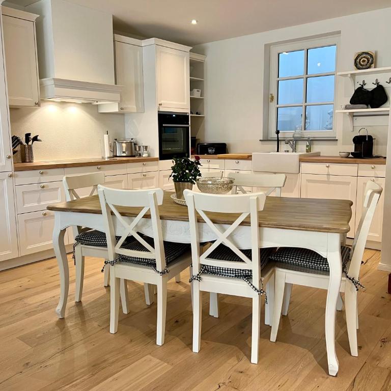 Villa Rosenhof (4 Personen +) - Appartamento con 2 Camere da Letto - 5