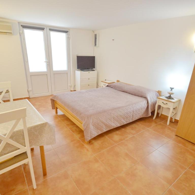 Dubravcevic Residence - Studio - 3