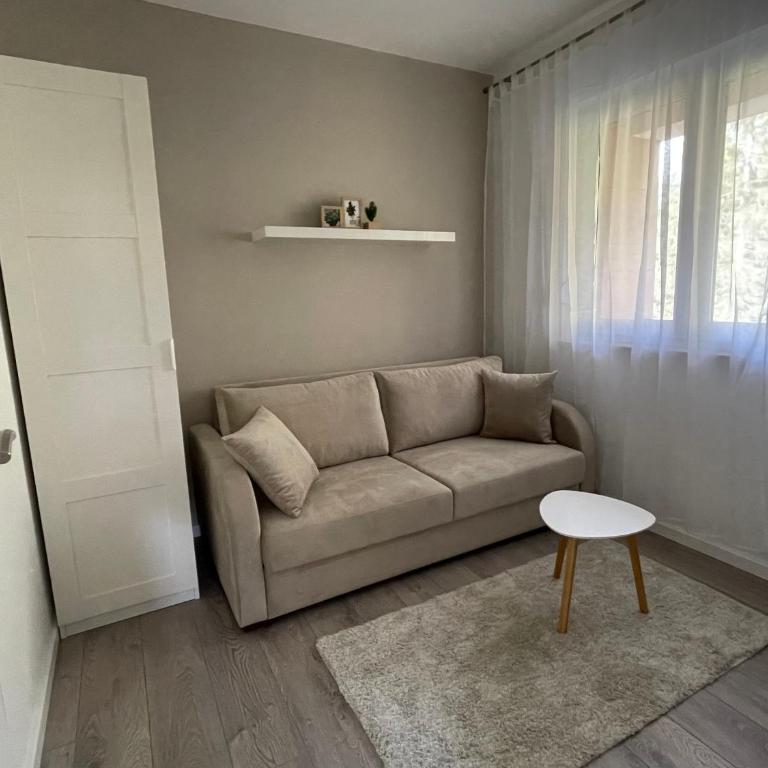 Apartmani Berg - Deluxe Apartment - 9