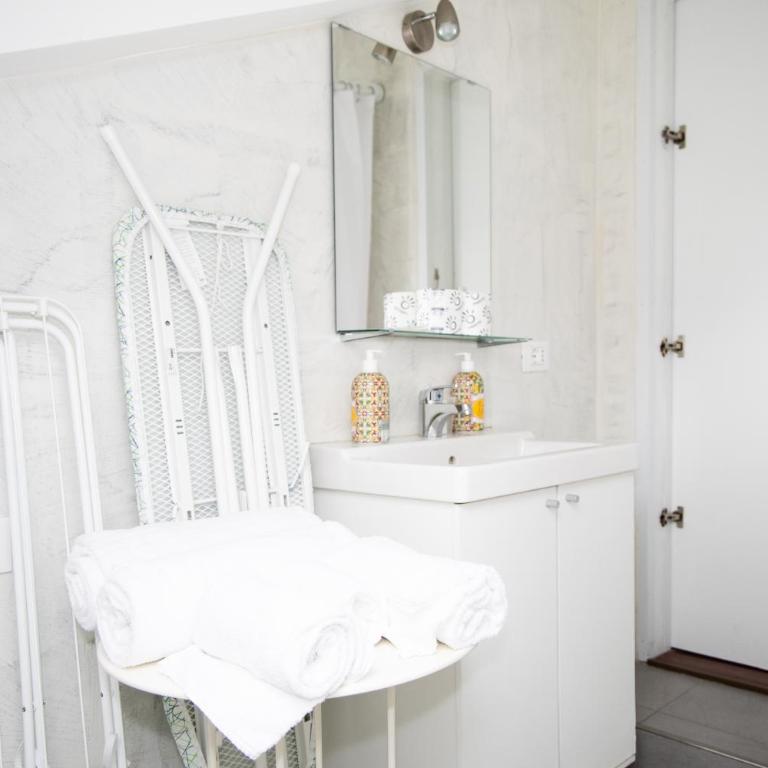 Hosting Dreams Attics - Duomo - Appartamento con 2 Camere da Letto - 6