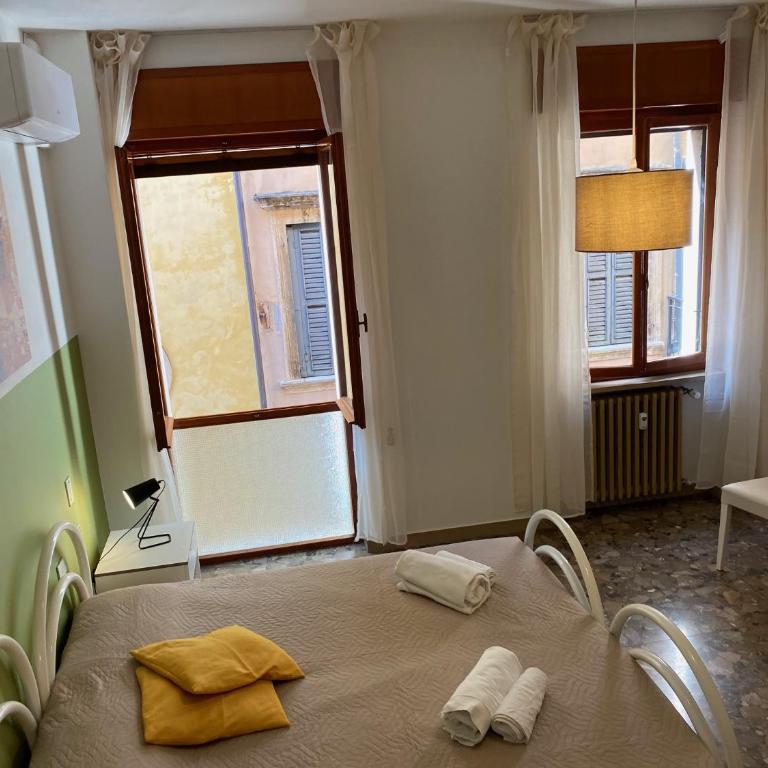 All'Arena - Double or Twin Room with Shared Bathroom - 15