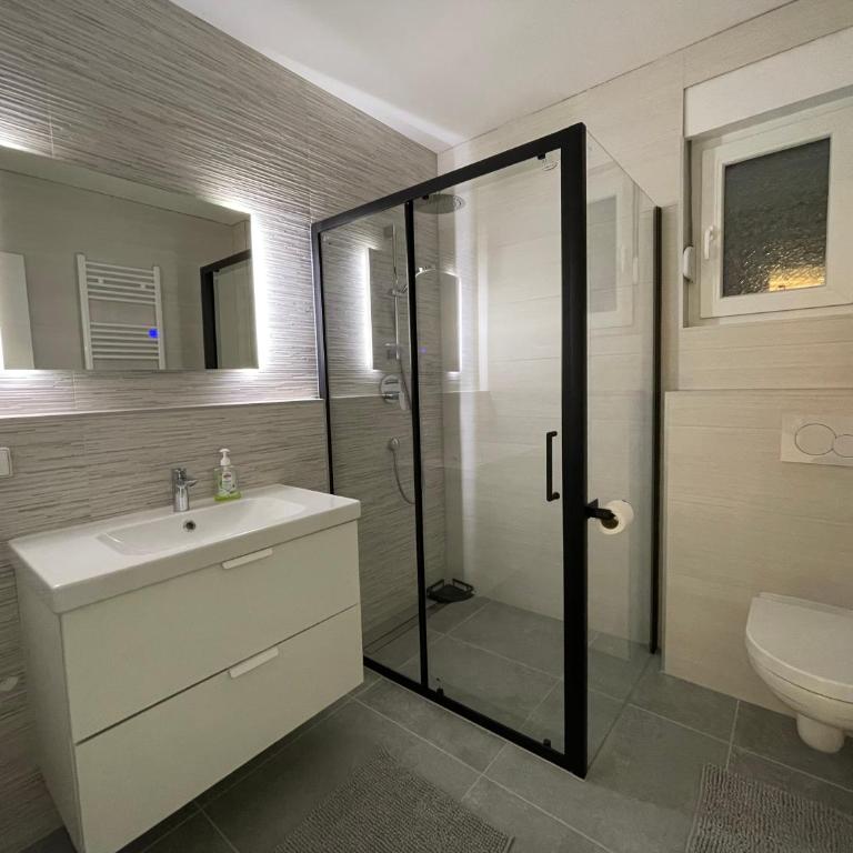 Apartmani Berg - Two-Bedroom Apartment - 10