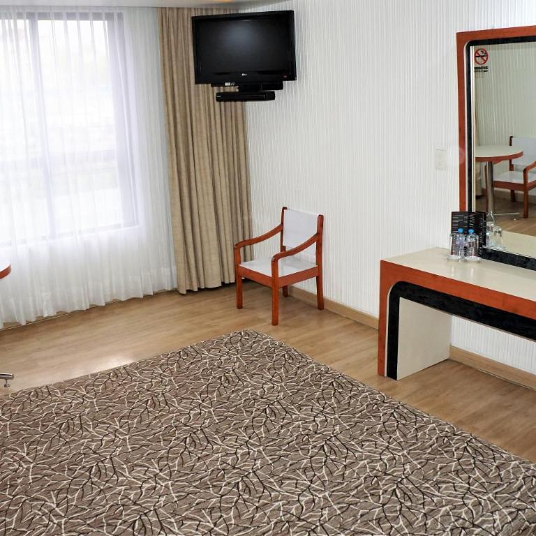 Hotel Princesa - Habitación Deluxe - 1 cama grande - 4
