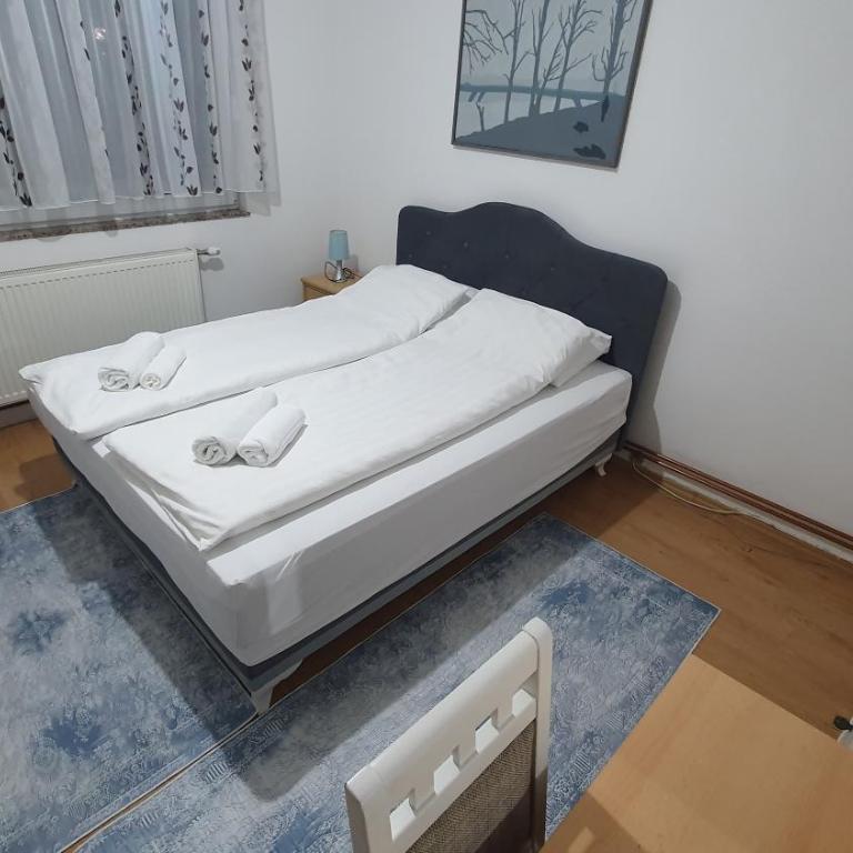 Apartman Dina - Two-Bedroom Apartment - 1