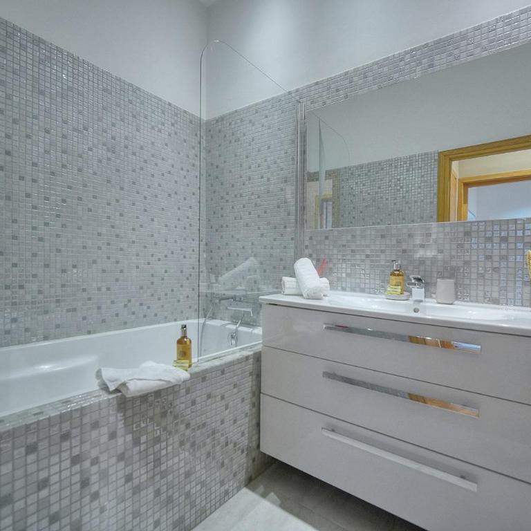 Upstays République Terrace 130m Apartment - Apartment - 26