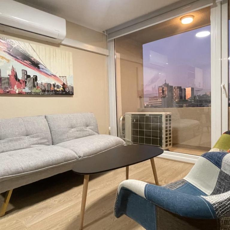 Depto central, parking, moderno - Apartamento - 3
